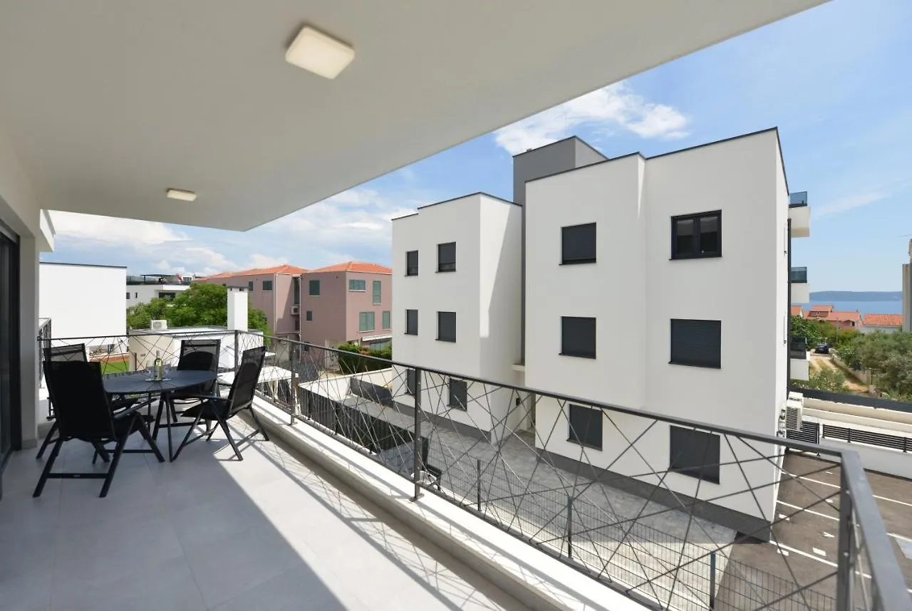 Апартаменты Apartman Rio Трогир